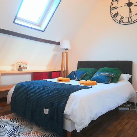 Le Nid D'Hirondelles - Appartement De Caractere Hypercentre Au Calme Bourges Luaran gambar